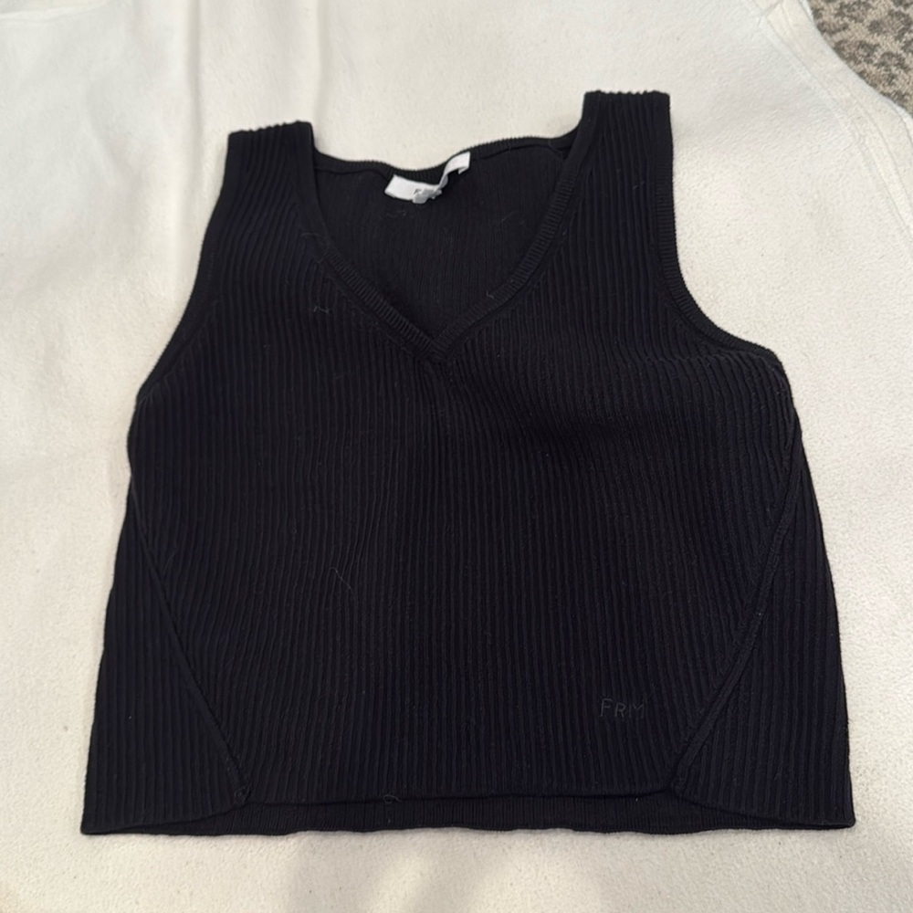Frame tank top